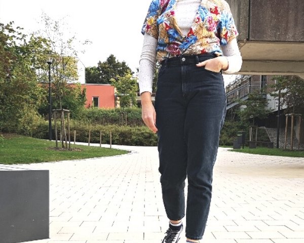 Mom Jeans Vintage Outfit für Winter